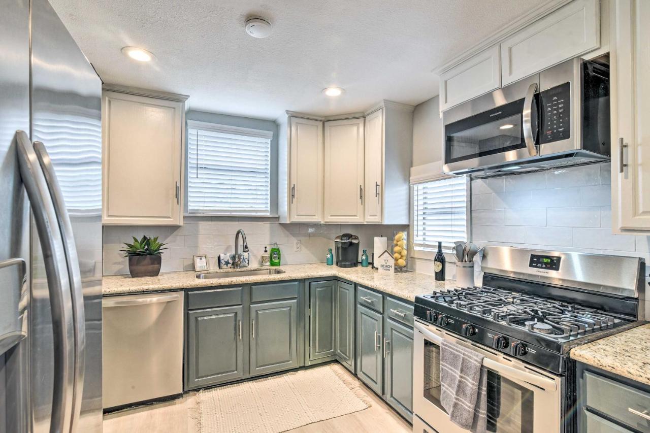 Galveston Home About 1 Mi To Pier, Fishing, And Beaches Bagian luar foto