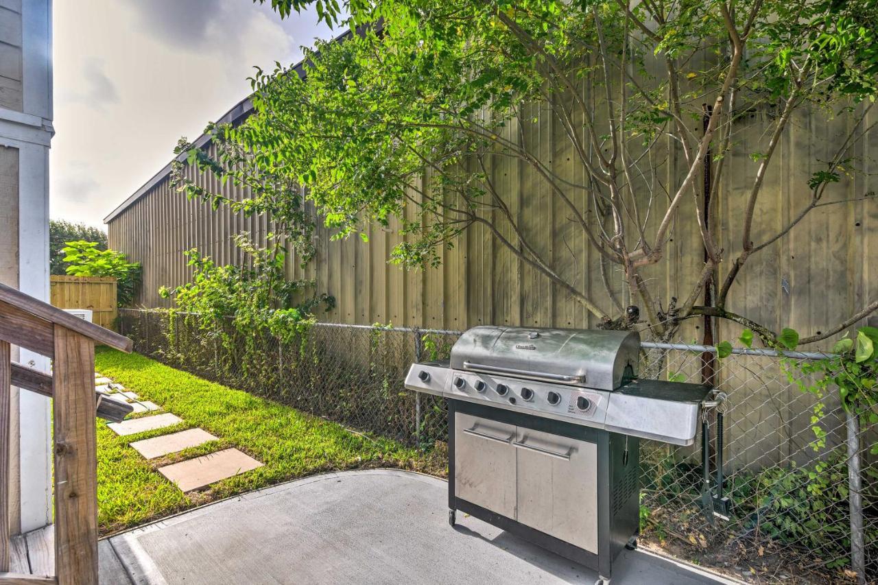 Galveston Home About 1 Mi To Pier, Fishing, And Beaches Bagian luar foto