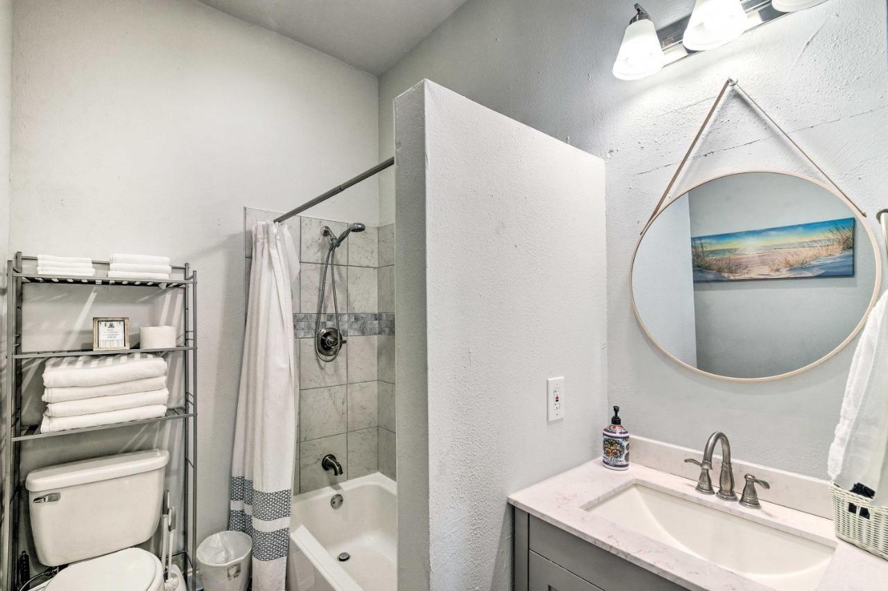 Galveston Home About 1 Mi To Pier, Fishing, And Beaches Bagian luar foto